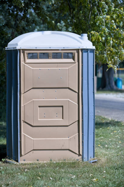 Best Luxury portable toilet rental  in Mabton, WA